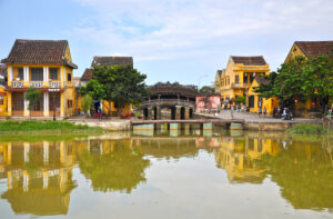 10 Days in Vietnam: The Best Itinerary & Things To Do