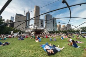 Explore Chicago like a local: here are the 10 best things to do